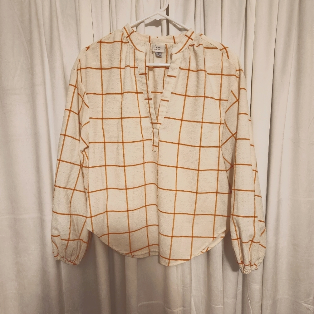 🍂 Perfect Fall Shirt. SZ xs fits like a small.